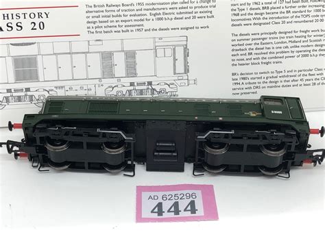 Bachmann Oo 32 027 Class 20 D8000 In Br Green With Indicator Discs P444 The Model Railway Club