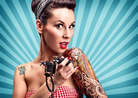 Female Tattoo Artists - Famous Tattoo Artists