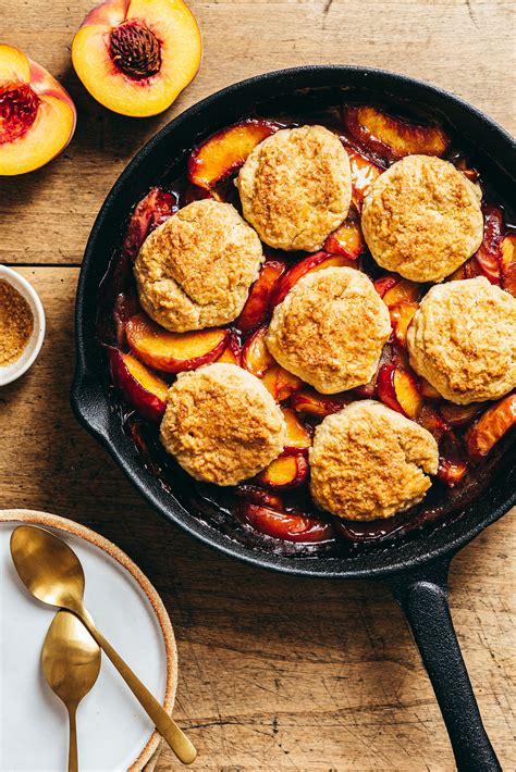 Cobbler aux Pêches La Recette Gourmande Lilie Bakery