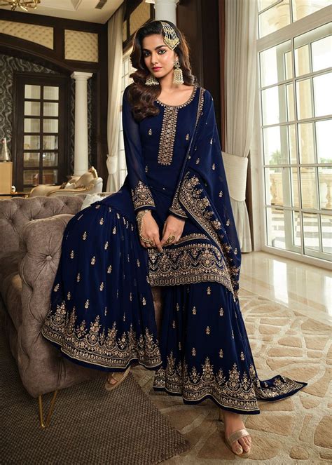 Pin By Posto Kakica On Gharara Suits Pakistani Sharara Fancy Sarees