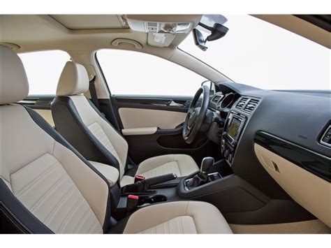 2016 Volkswagen Jetta: 81 Interior Photos | U.S. News