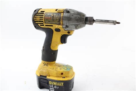 Dewalt Dw054 Impact Gun Property Room