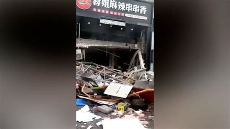 哈尔滨一餐饮店铺液化气罐突发爆炸，5人受伤七环视频澎湃新闻 The Paper