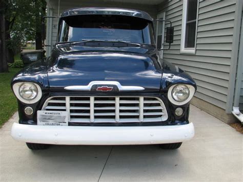 Chevrolet Swb Stepside Pick Up Truck W Tonneau Cover For Sale