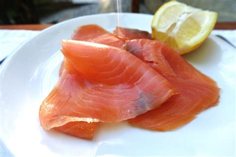 Salmone Affumicato Marinato Al Limone Ricetta Facile E Veloce Food Blog