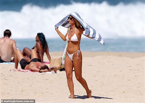 Channel Seven S New Reality Series Made In Bondi Begins Filming As Bikini Clad Influencers Are