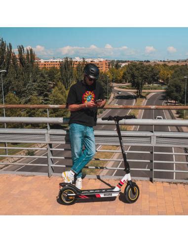 Patinete eléctrico urbano y plegable smartGyro Z One Red Certificado