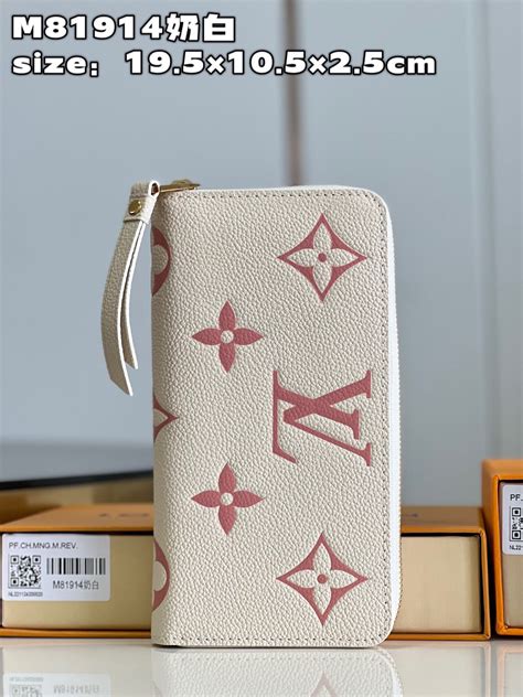 M Louis Vuitton Zippy