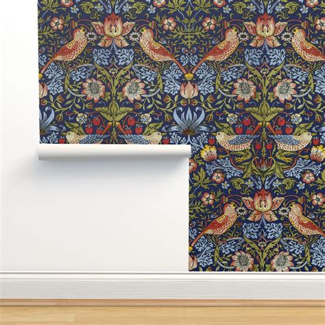 William Morris ~ Strawberry Thief ~ Wallpaper Spoonflower