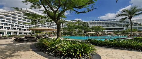 Shangri-La’s Rasa Sentosa Resort & Spa – Squire Mech