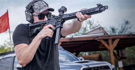 Springfield Armory Saint Victor 9mm A New Ar 15 Based Pistol Caliber