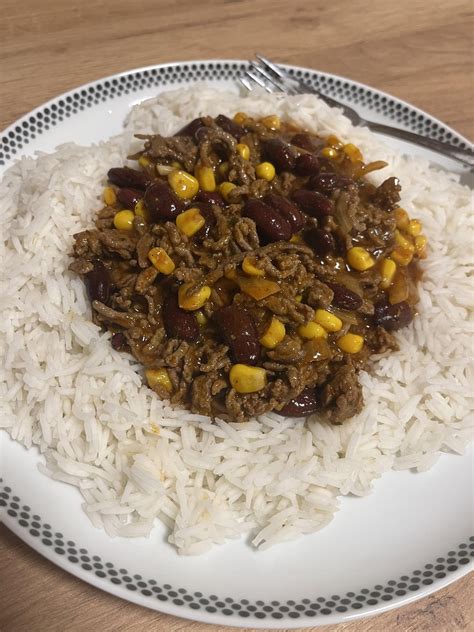 [homemade] rice / chili con carne : r/food