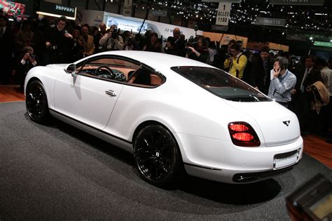 bentley-continental-supersports-rear-side : Automotive Addicts