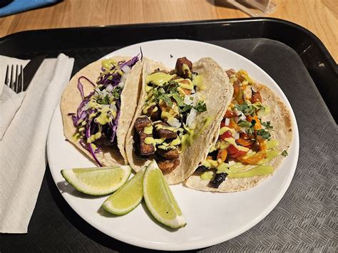 Closed El Hongo Magico Plant Based Taqueria Xmarket Chicago