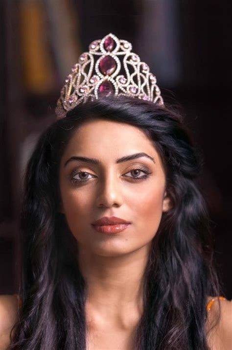 Sobhita Dhulipala Miss India Earth 2013 17 Photos Video Miss