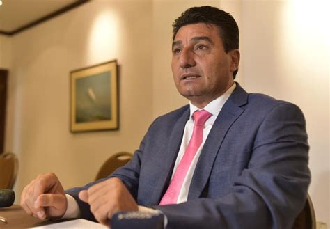 Alcalde De Tarija Tacoma Josi Rozele