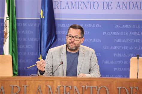 Adelante A La Junta Le Han Cogido Con El Carrito Del Helado Con La