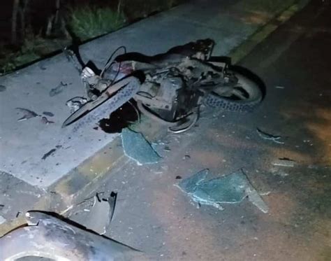 Motociclista Pierde La Vida Tras Accidentarse En Carretera De Hueyapan