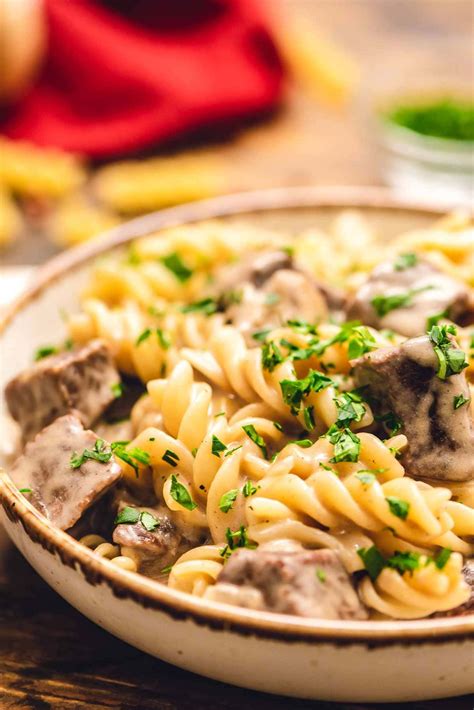 Instant Pot Beef Stroganoff Easy Dinner Julie S Eats Treats