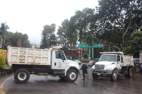 La Jornada Transportistas Bloquean La M Xico Cuernavaca Por Robo De