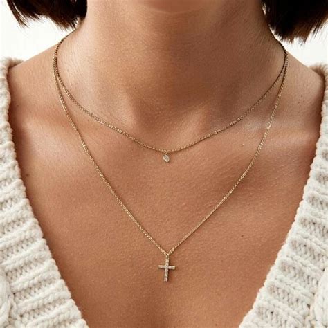 Collier Croix Solitaire Bijoux Chrétiens