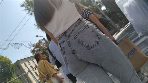 Juicy Big Ass In Tight Jeans Closeup OC GIFs Tight Jeans Forum