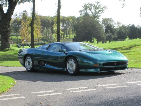 Ex-Brunei Royal Family Jaguar XJ220 Heading to Auction - GTspirit