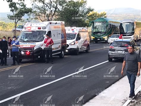 Tres personas heridas deja choque automovilístico En Primer Plano