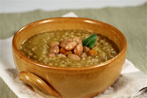 Soupe d épeautre et haricots borlotti Recettes italiennes par