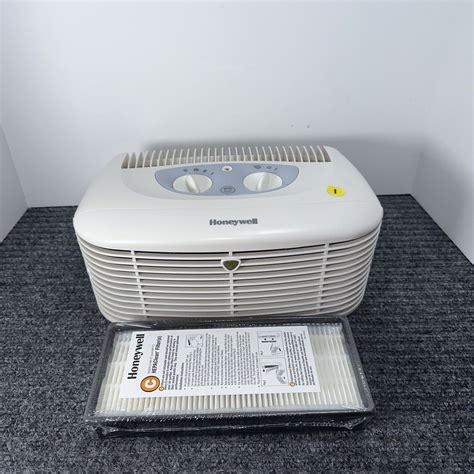 Honeywell Hht Portable Hepa Clean Tabletop Air Purifier White W New