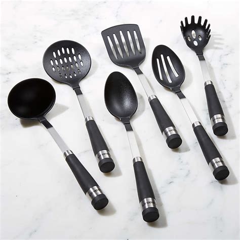 Cuisinart 7 Piece Kitchen Tool Set With Crock Reviews Crate And Barrel