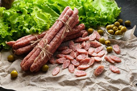 Купить кабаносы в Минске, купить вяленые колбаски