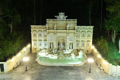 Turismo Serra Negra Inaugura R Plica Da Fontana Di Trevi Rota Das