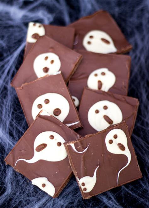 11 Diy Halloween Desserts That Will Blow Your Mind Shelterness