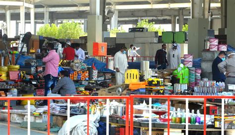 foto pasar jumat  kuwait kembali dibuka foto liputancom