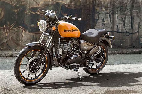 Royal Enfield Introduceert De 350 500 Thunderbird X