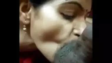 Homely Indian Wife Erotic Blowjob To Lover Porn Video