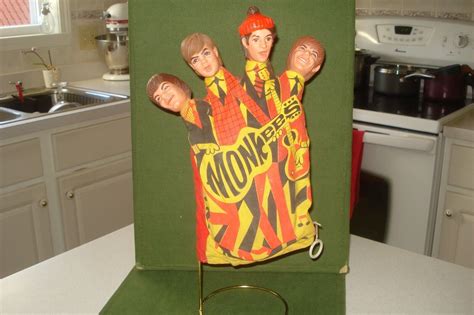 Vintage 1966 Mattel The Monkees Talking Hand Puppet Very Nice Eye