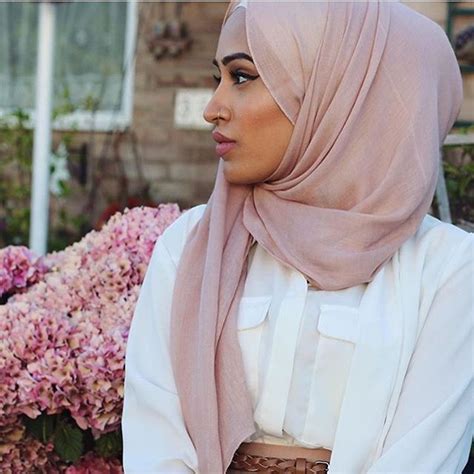 Pinned Via Mrsrawabdeh Hijab Fashion Beautiful Hijab Hijab