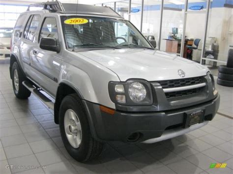 Silver Ice Metallic Nissan Xterra Se V X Photo