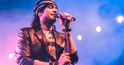 Jubin Nautiyal Biography In Hindi जुबिन नौटियाल जीवन परिचय