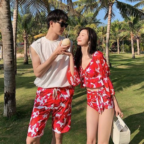 2022 Couple Swimsuit Hot Spring Sexy Bikini Seaside Beach Style Honeymoon Vacation Swimsuit Suit