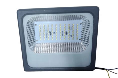 100w Down Choke Led Flood Light For Outdoor At Rs 1000 Pack In