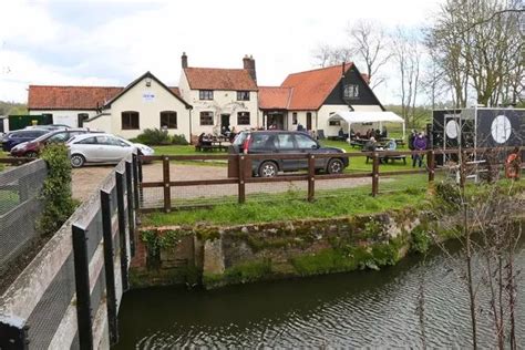 Best Suffolk pubs: The off-grid pub with River Waveney views hidden ...