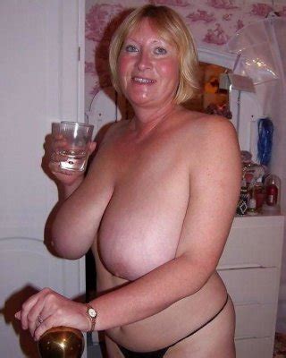 Grannies Knickers Porn Pictures Xxx Photos Sex Images Pictoa