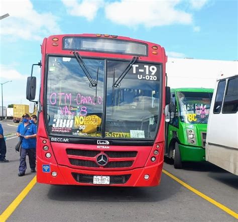 RECIBEN OPERADORES DEL TRANSPORTE PÚBLICO SEGUNDA DOSIS DE VACUNA