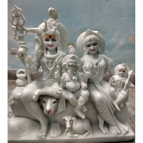 White Plain Polished Marble Shiv Parivar Statue For Worship Size 2