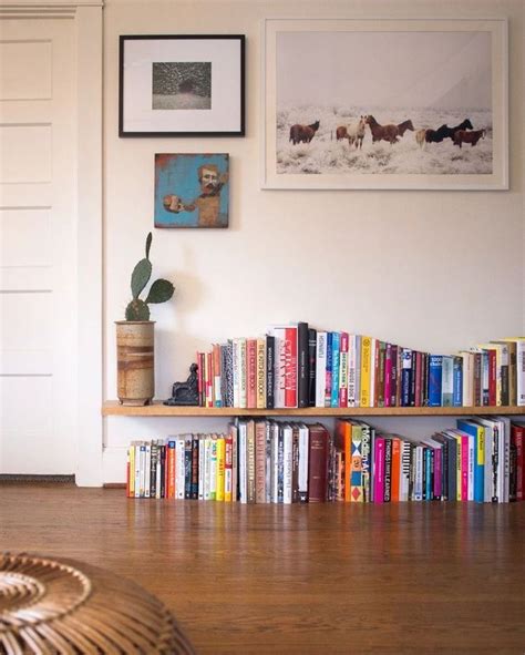 Simple Bookshelf Decor Ideas