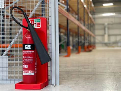 5kg Co2 Fire Extinguisher Call 01462 337037