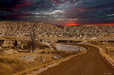 Badlands South Dakota Cross Country Road Trip Country Roads Road